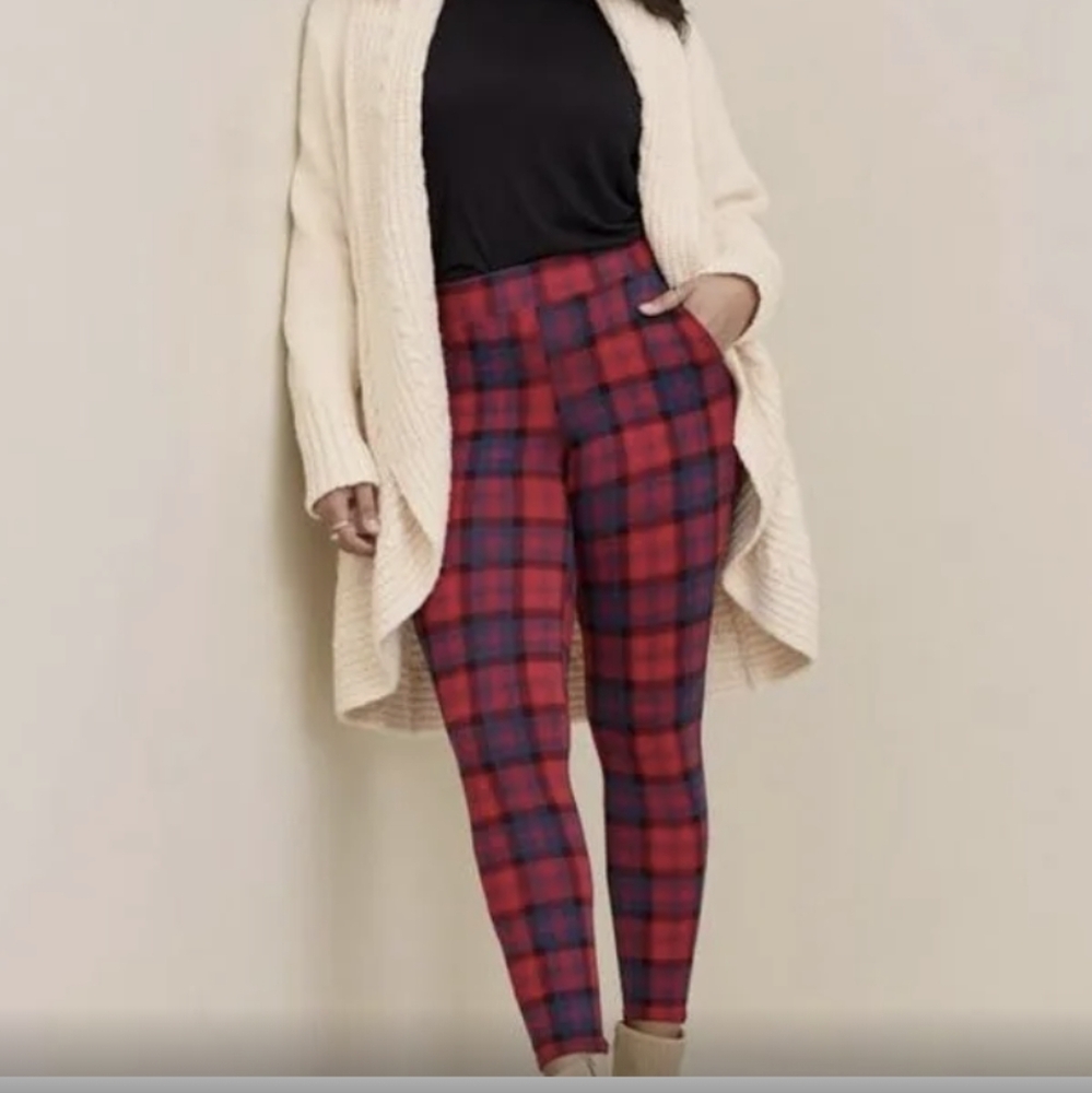 TORRID High Rise Plaid Premium Leggings Size 10-M/L NWT